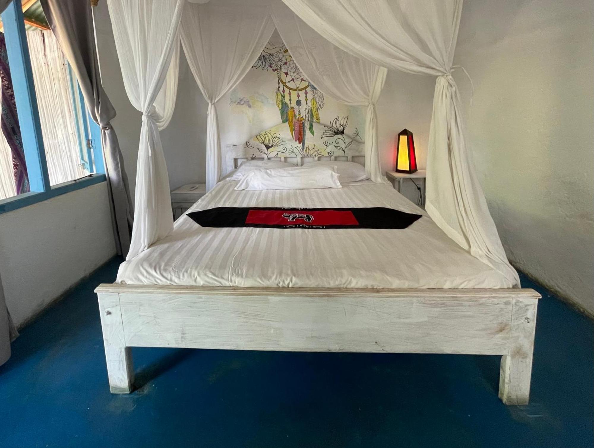 Blu Oceano B&B, Italian Restaurant Nembrala Eksteriør bilde